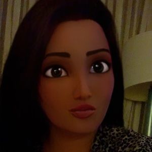 Meet your Posher, Daniela